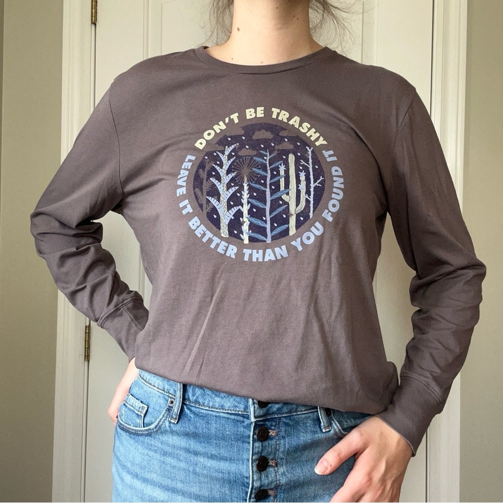 The North Face Limited Edition Graphic Long Sleeve The Bottle Source T-Shirt
